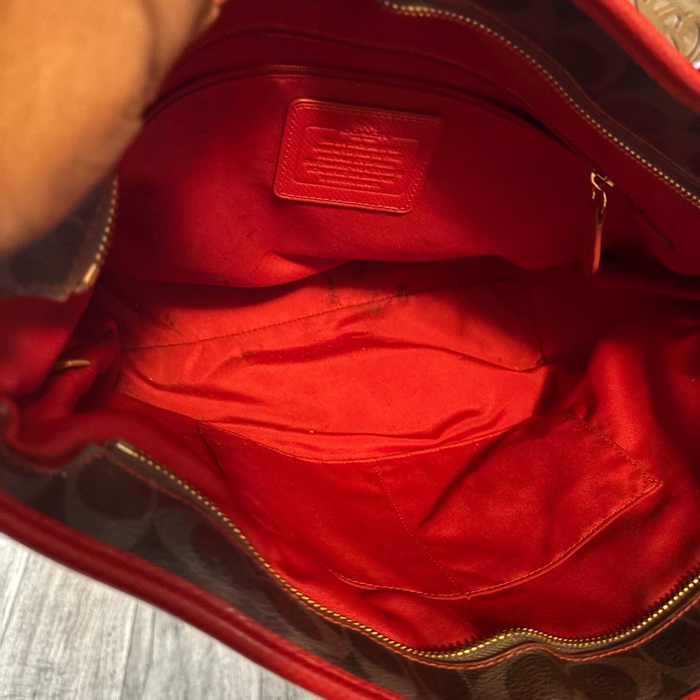 Purse - Picture 3 of 4